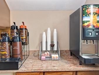 Super 8 By Wyndham Emerson Hotel Indianapolis